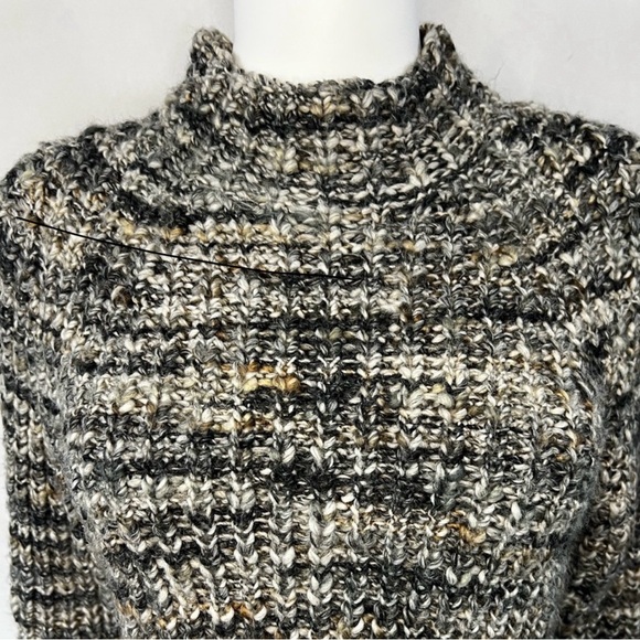 Aritzia. Wilfred.EUC.Cropped.Retrograde Mock neck sweater.Heather grey mélange.L - Picture 6 of 13